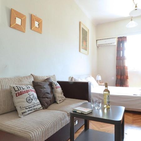 Stathmos Larissis A, A Cozy 2Br Apartment, Clo... Athén Kültér fotó