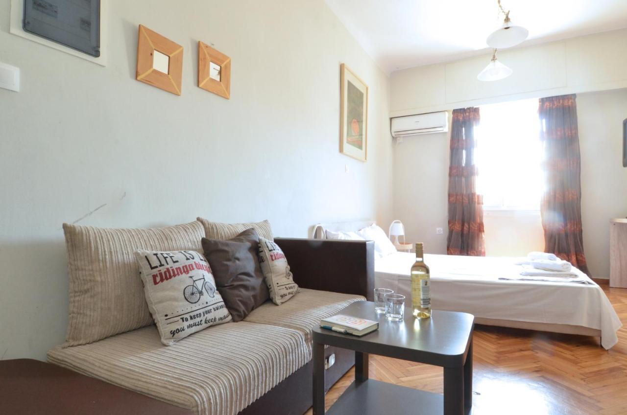 Stathmos Larissis A, A Cozy 2Br Apartment, Clo... Athén Kültér fotó